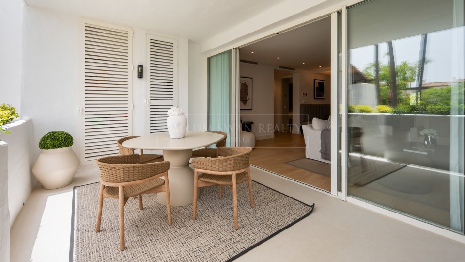Marbella Golden Mile, Appartement raffiné de trois chambres à coucher à Marina Puente Romano, Marbella Golden Mile