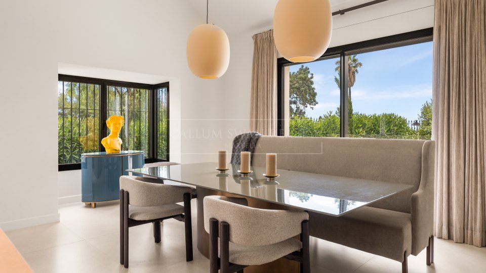 Marbella Golden Mile, Villa mediterránea con piscina y zona de bienestar en Cascada de Camoján, Milla de Oro