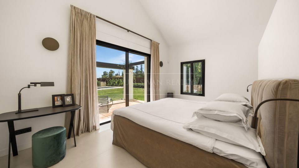 Marbella Golden Mile, Villa mediterránea con piscina y zona de bienestar en Cascada de Camoján, Milla de Oro