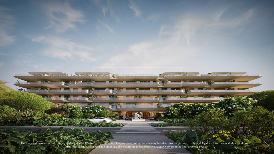 Estepona, Four-Bedroom Beachfront Corner Apartment in Estepona