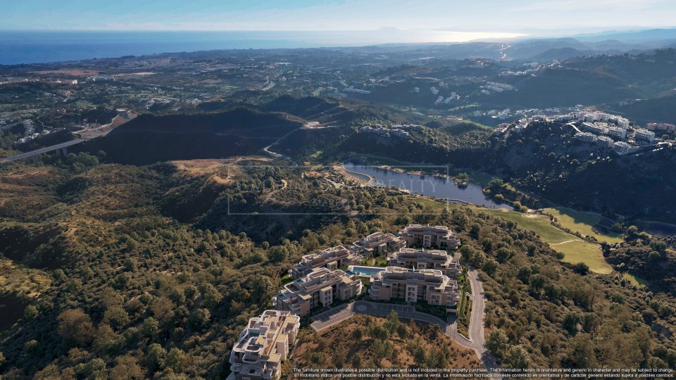 Benahavis, Apartamento con Jardín de Tres Dormitorios con Vistas al Mar en Real de La Quinta