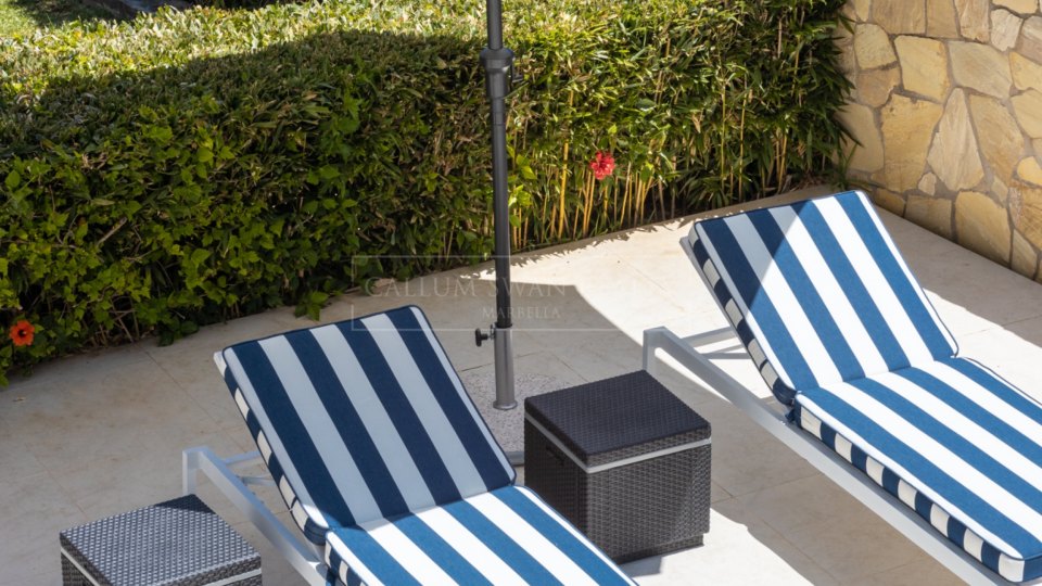 Marbella Golden Mile, Villa mediterránea de cuatro dormitorios en alquiler en Cascada de Camoján, Marbella