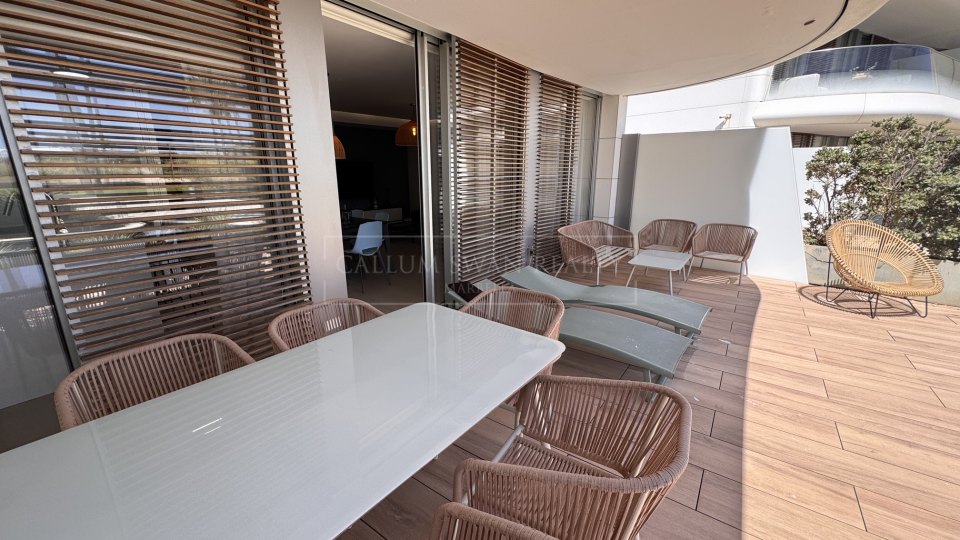 Estepona, Appartement en Rez-de-Chaussée en Bord de Mer à The Edge, Estepona