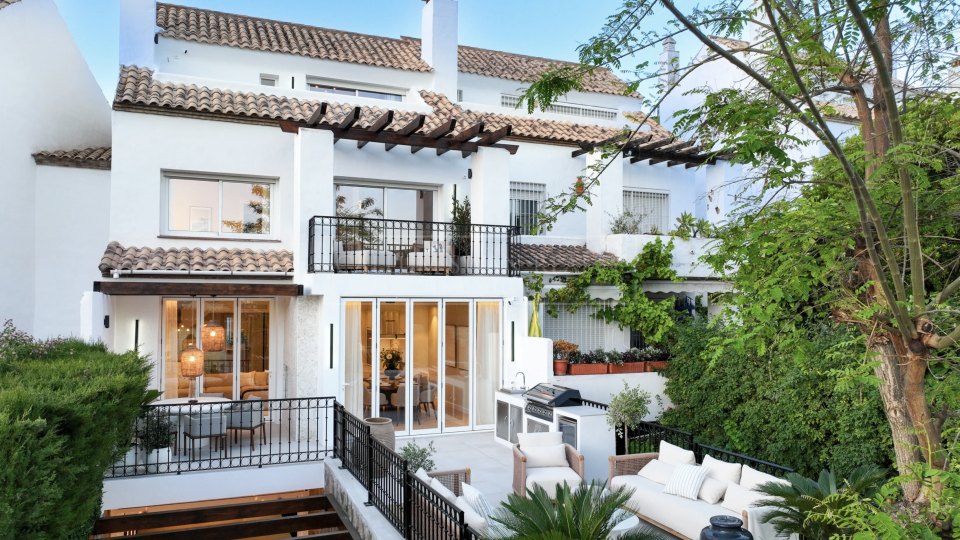 Marbella Golden Mile, Five-Bedroom Townhouse in Altos de Salamanca, Marbella Golden Mile