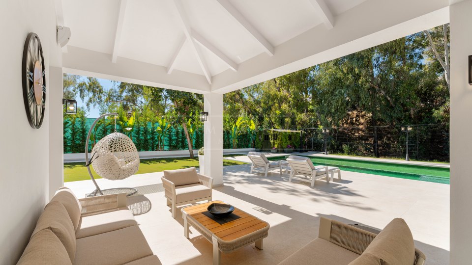 Nueva Andalucia, Maison contemporaine de cinq chambres à vendre à La Cerquilla, Nueva Andalucía