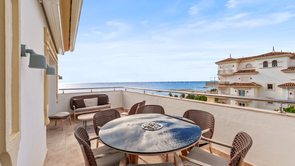 Marbella - Puerto Banus, Appartement en bord de mer avec vue sur la mer à Andalucia del Mar, Puerto Banús