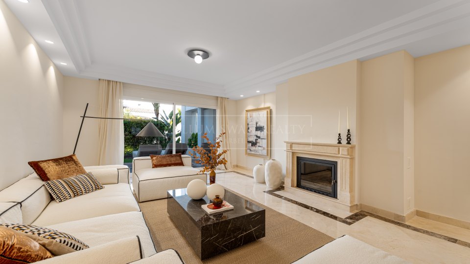 Marbella Golden Mile, Ground Floor Apartment in Sierra Blanca on Marbella’s Golden Mile with Private Garden Terrace