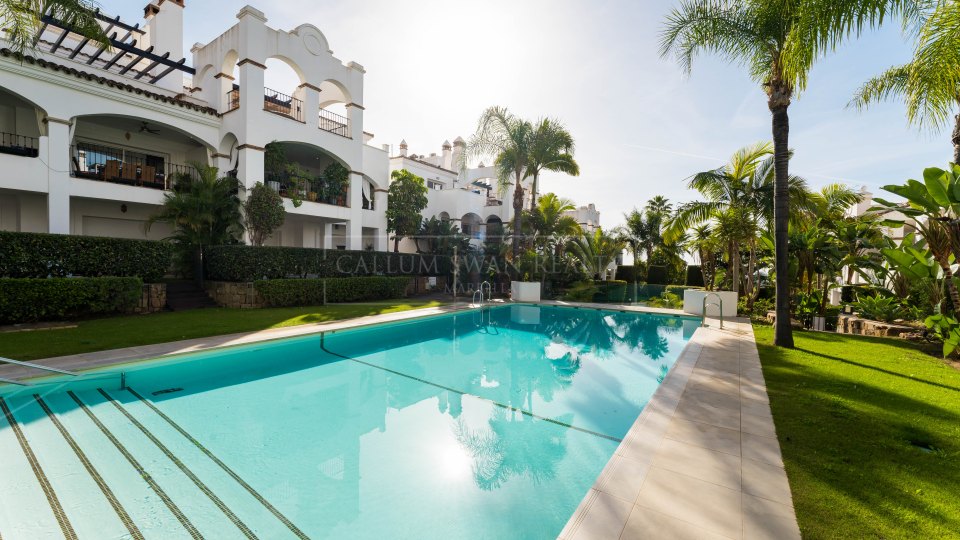 Marbella Golden Mile, Ground Floor Apartment in Sierra Blanca on Marbella’s Golden Mile with Private Garden Terrace
