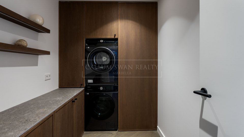 Nueva Andalucia, Ático dúplex en venta con vistas panorámicas al mar y a la montaña en La Cerquilla, Nueva Andalucía