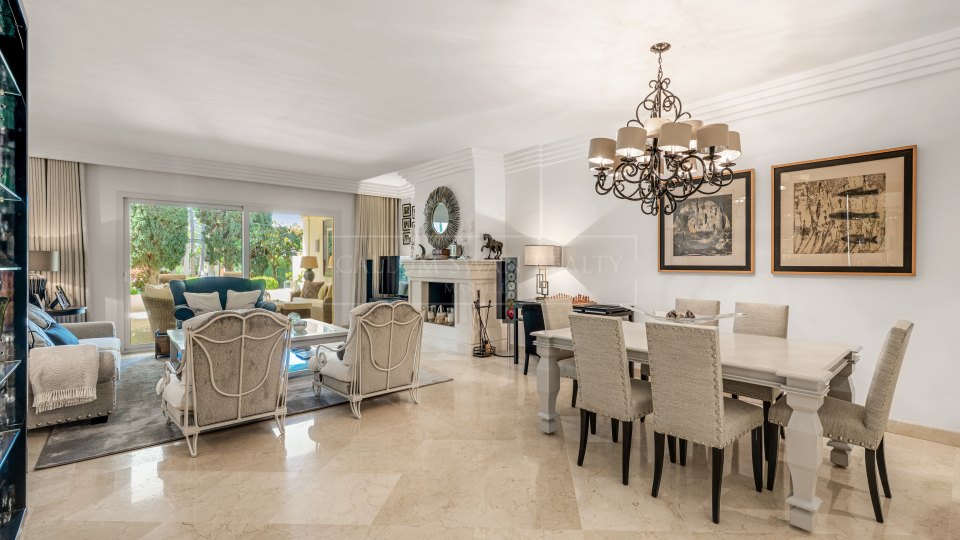 Nueva Andalucia, Appartement au rez-de-chaussée à vendre à Las Alamandas, Nueva Andalucía