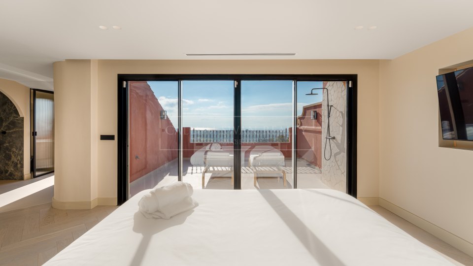 Benahavis, Penthouse duplex quatre pièces avec vue sur la mer à Monte Halcones, Benahavís