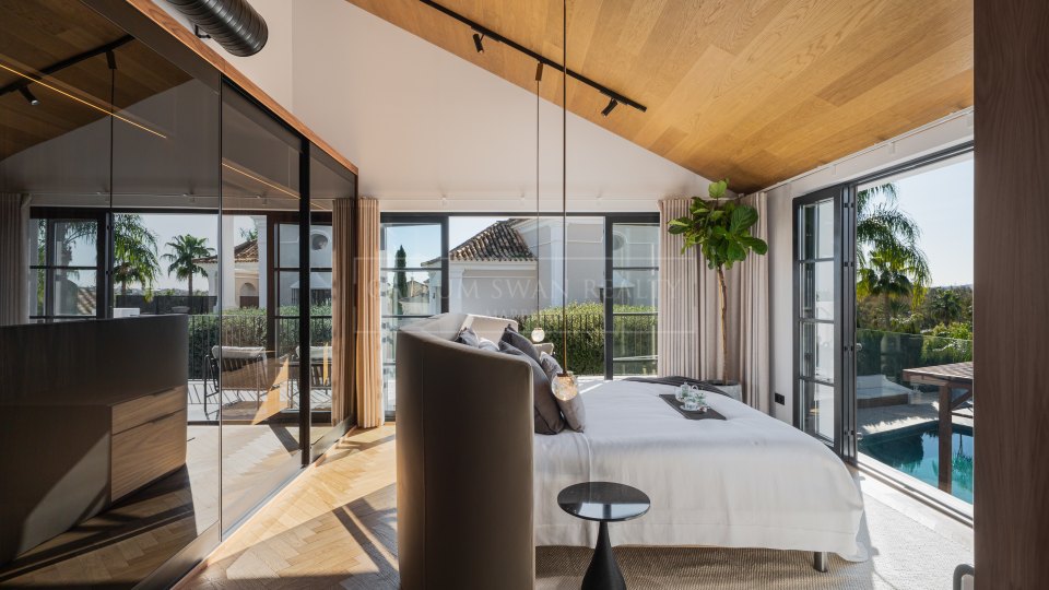 Nueva Andalucia, Élégante villa golfique de quatre chambres à Nueva Andalucía Golf Valley, Marbella