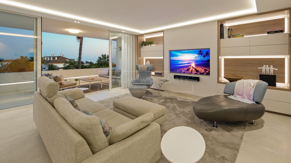 Marbella Golden Mile, Contemporary Three-Bedroom Duplex Penthouse for Sale in Monte Paraiso, Marbella Golden Mile