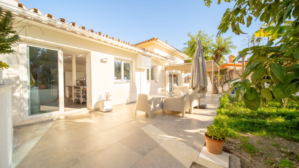 San Pedro de Alcantara, Villa moderne de six chambres à vendre à Guadalmina Alta, San Pedro de Alcántara