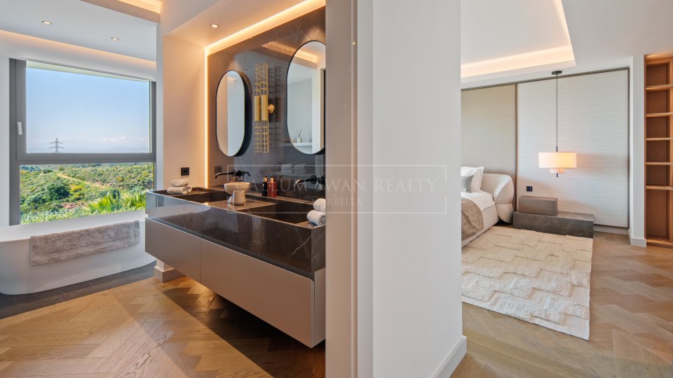 Marbella East, Modern Four-Bedroom Villa with Sea Views for Sale in El Rosario, Marbella