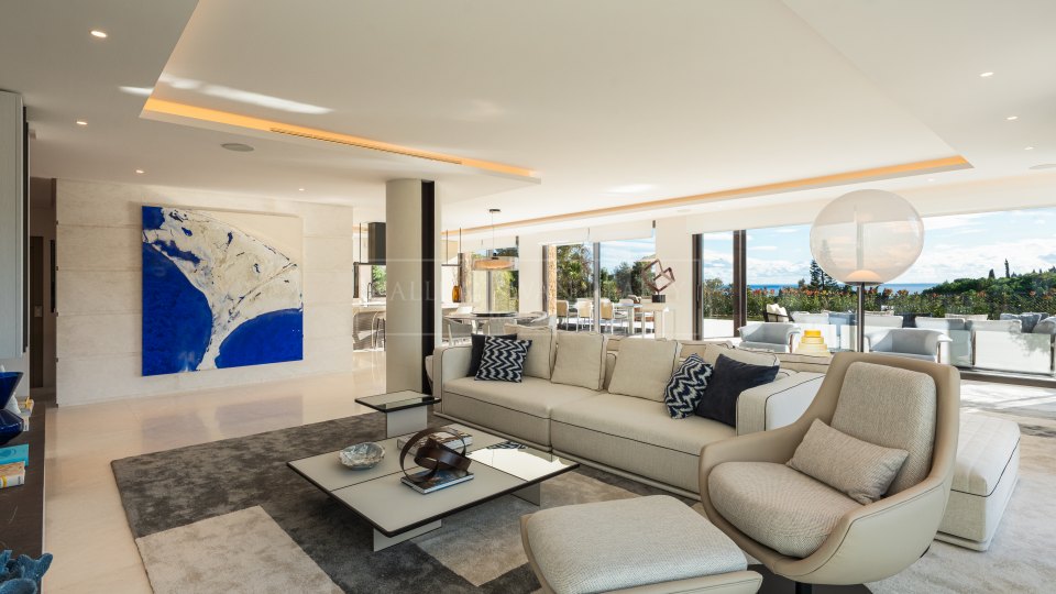 Marbella Golden Mile, Villa contemporaine de cinq chambres avec vue sur la mer à Marbella Hill Club, Golden Mile