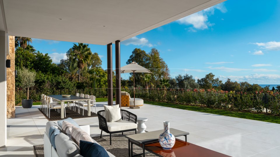 Marbella Golden Mile, Villa contemporaine de cinq chambres avec vue sur la mer à Marbella Hill Club, Golden Mile