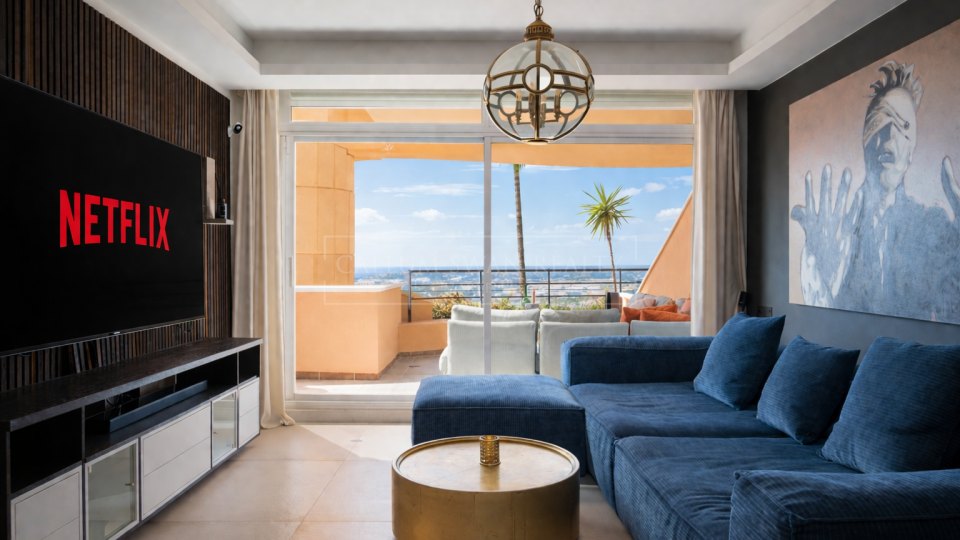 Nueva Andalucia, Appartement de trois chambres avec vue sur le golf et la mer à Magna Marbella, Nueva Andalucía