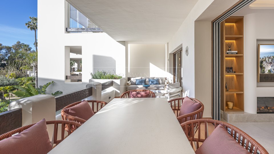 Estepona, Appartement en bord de mer avec trois chambres et vue sur la mer à Bahia del Velerín, Estepona