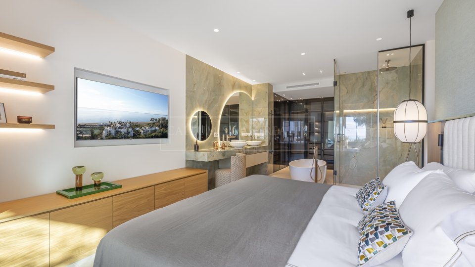 Estepona, Appartement en bord de mer avec trois chambres et vue sur la mer à Bahia del Velerín, Estepona