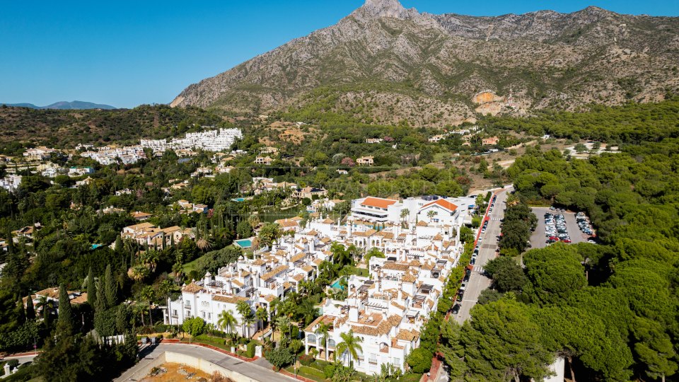 Marbella Golden Mile, Appartement rénové de trois chambres à vendre à Sierra Blanca, Marbella