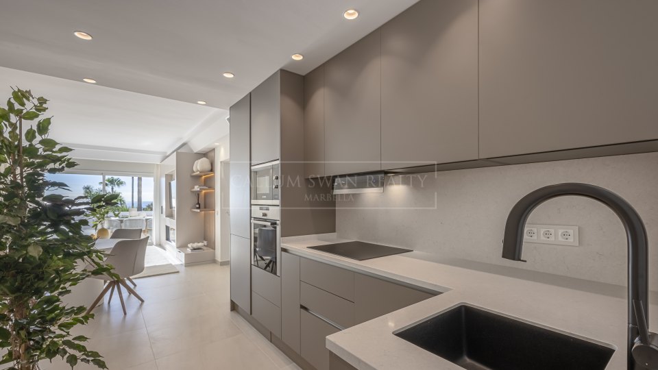 Estepona, Appartement en bord de mer à vendre à Costalita, Estepona