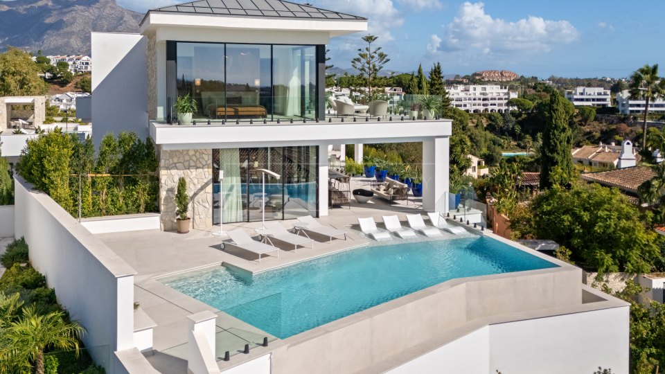 Benahavis, Villa de lujo en venta con vistas panorámicas en La Quinta, Benahavís