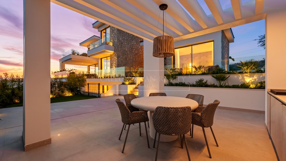 Benahavis, Villa de lujo en venta con vistas panorámicas en La Quinta, Benahavís