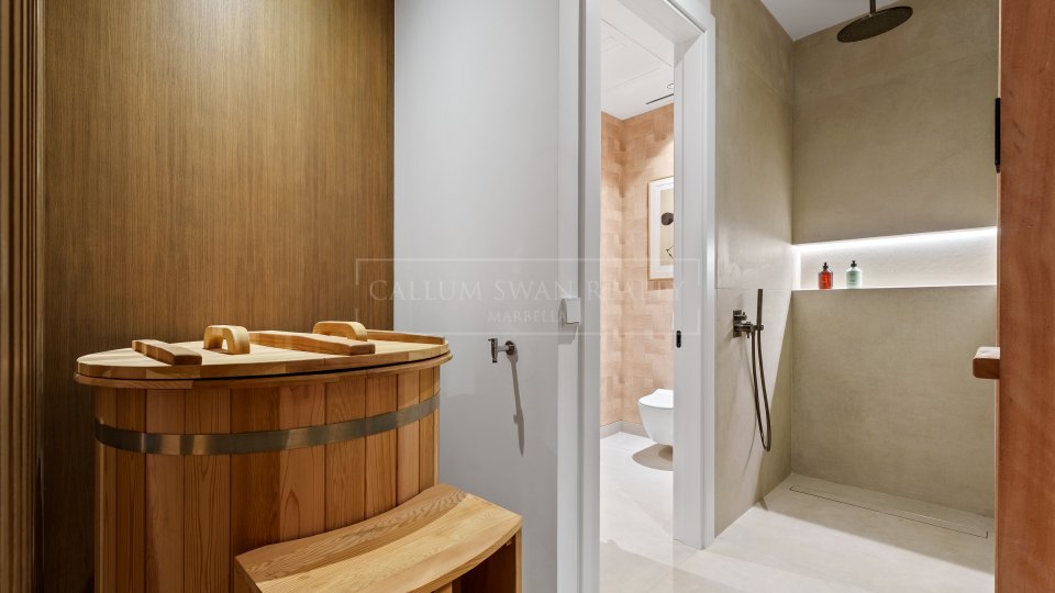 Benahavis, Villa de lujo en venta con vistas panorámicas en La Quinta, Benahavís