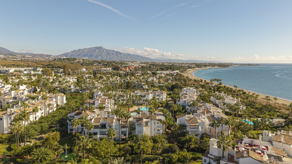 Estepona, Appartement en bord de mer à vendre à Costalita, Estepona