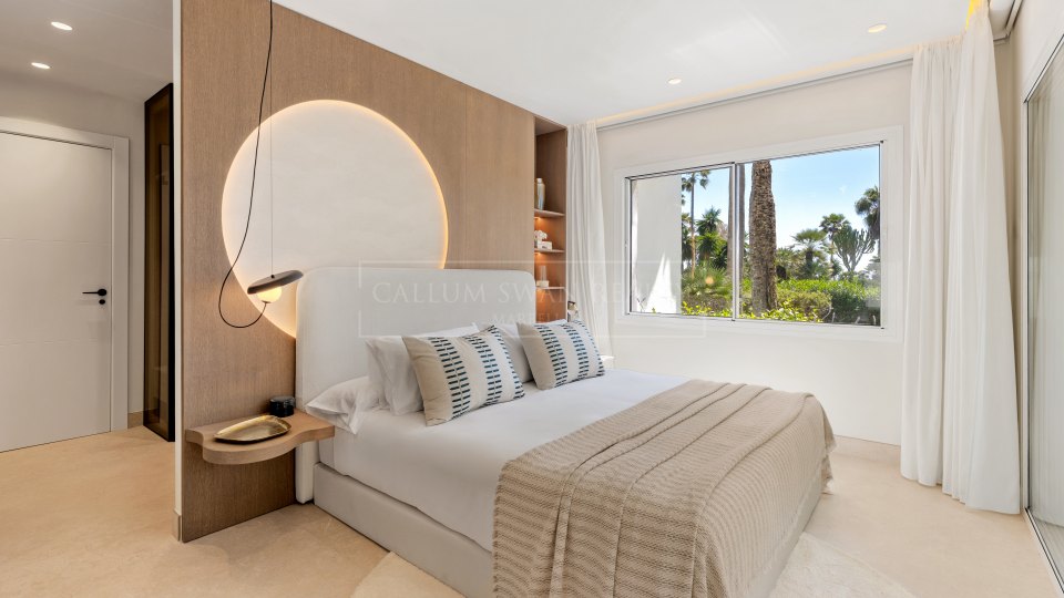 Estepona, Appartement en bord de mer à vendre à Costalita, Estepona