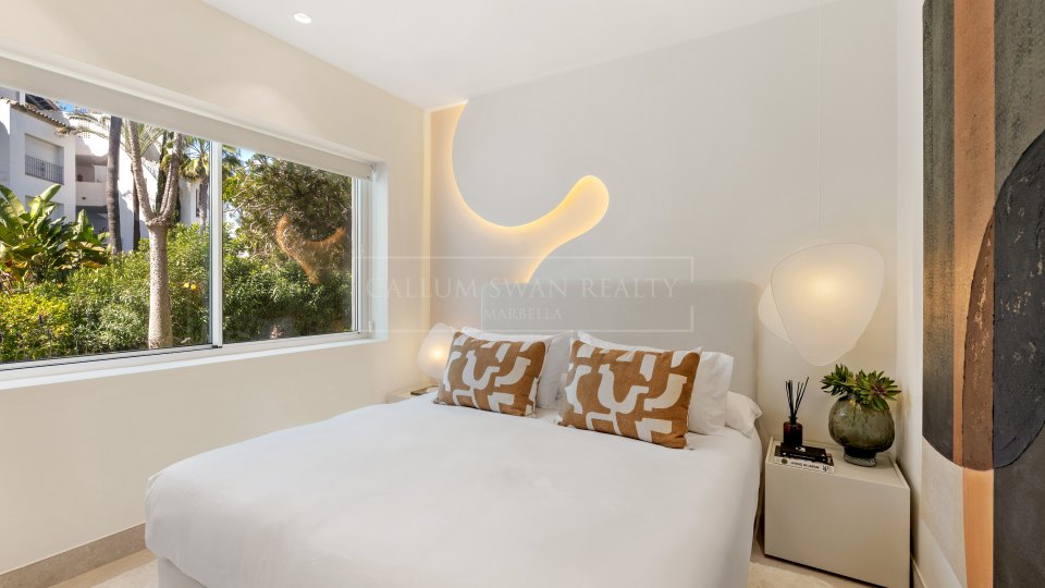 Estepona, Appartement en bord de mer à vendre à Costalita, Estepona