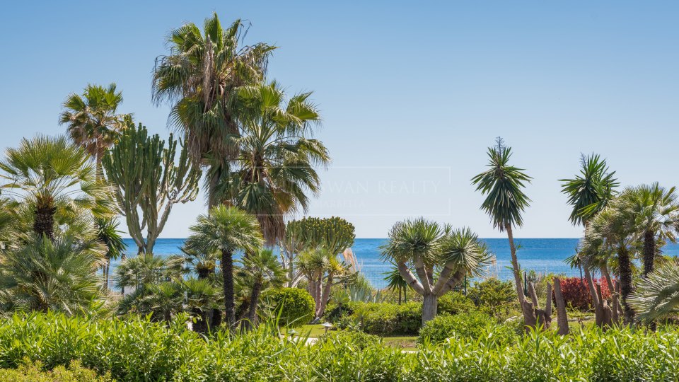 Estepona, Appartement en bord de mer à vendre à Costalita, Estepona