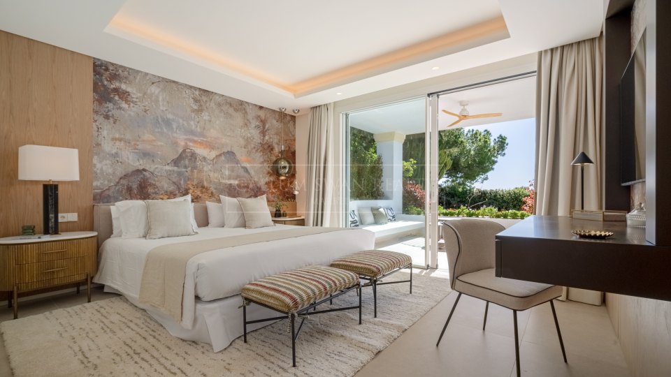 Marbella Golden Mile, Appartement rénové de quatre chambres à Monte Paraiso, Marbella Golden Mile