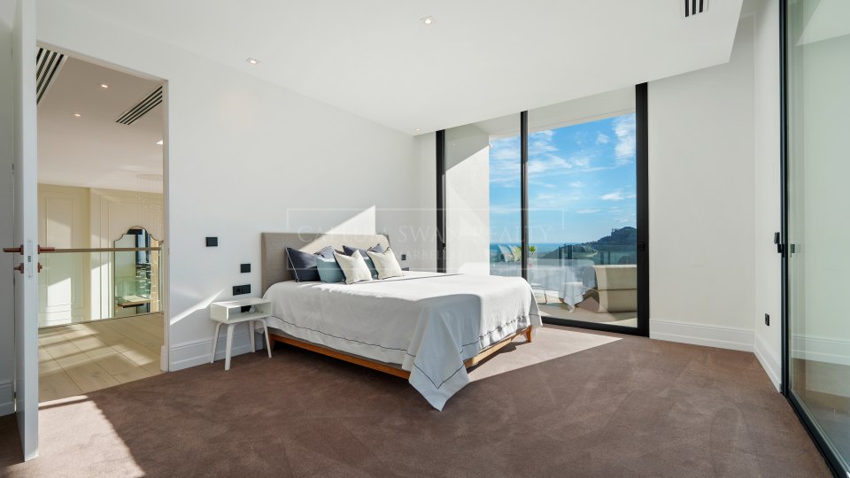 Benahavis, Villa de lujo en venta en El Madroñal, Benahavís con vistas panorámicas al mar y a la montaña