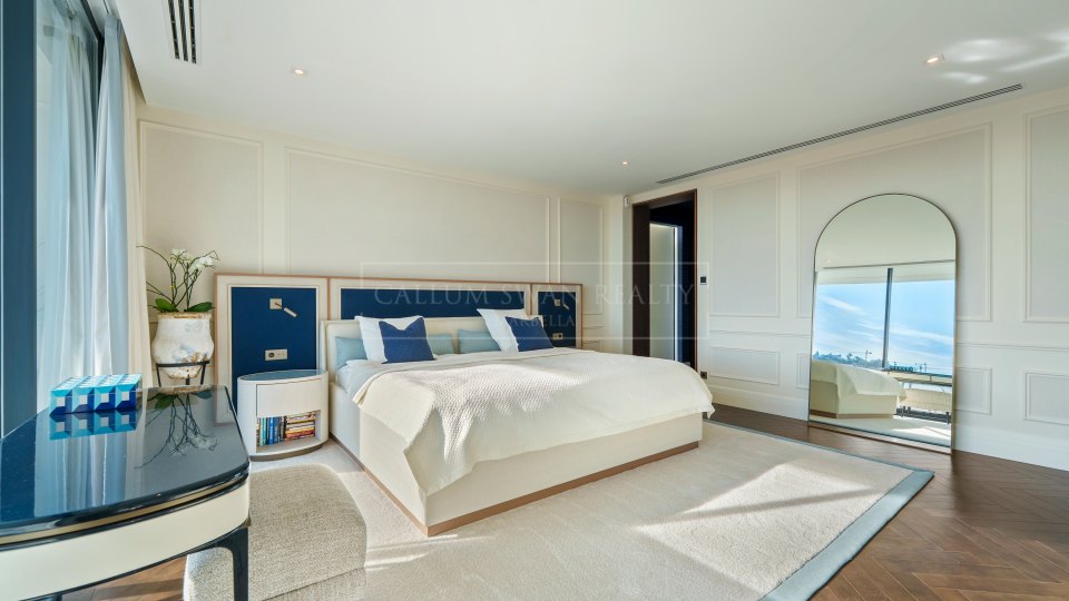 Benahavis, Villa de lujo en venta en El Madroñal, Benahavís con vistas panorámicas al mar y a la montaña