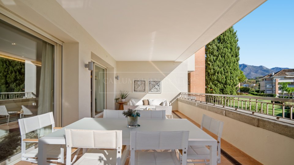 Marbella Golden Mile, Spacieux appartement quatre chambres à vendre à La Trinidad, Golden Mile