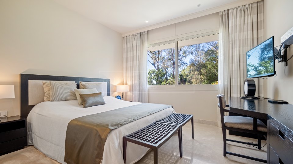 Marbella Golden Mile, Spacieux appartement quatre chambres à vendre à La Trinidad, Golden Mile