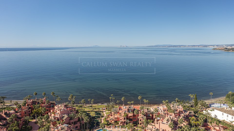 Estepona, Refurbished Luxury Beachfront Apartment for Sale in Cabo Bermejo, Estepona