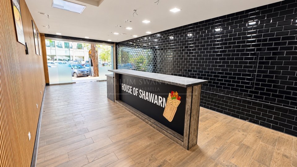 Marbella - Puerto Banus, Commercial Premises for Sale in Marbella – Prime Location Near Hard Rock Hotel