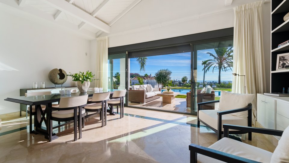 Nueva Andalucia, Villa familiar de un solo nivel en venta en Haza del Conde, Nueva Andalucía