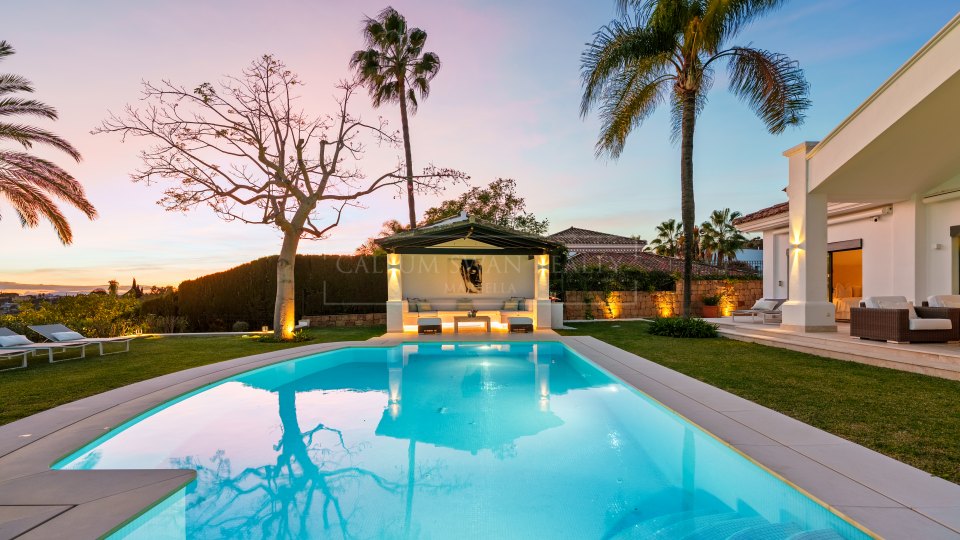 Nueva Andalucia, Villa familiar de un solo nivel en venta en Haza del Conde, Nueva Andalucía