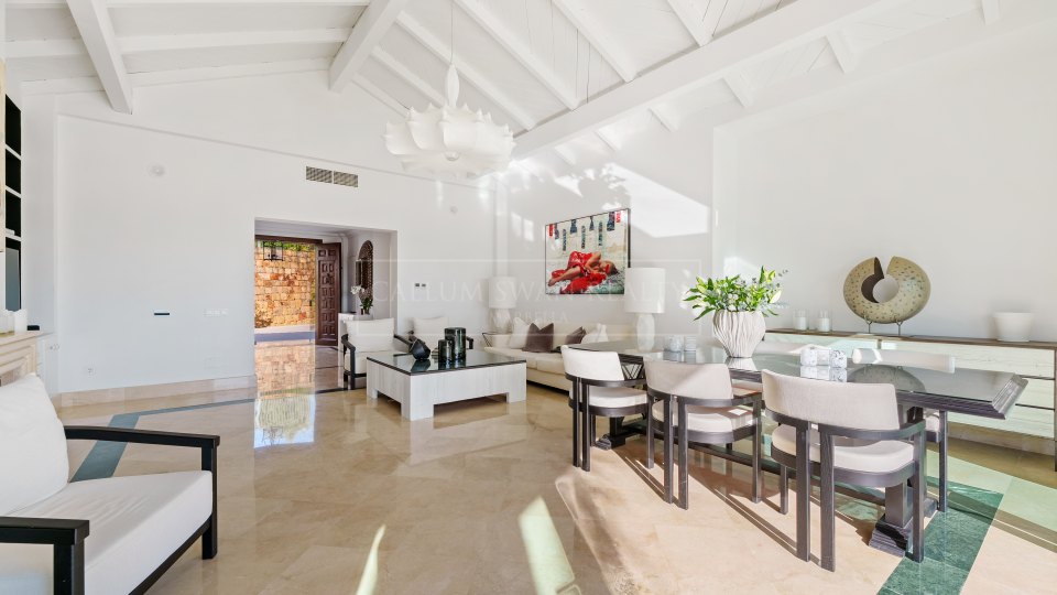 Nueva Andalucia, Villa familiar de un solo nivel en venta en Haza del Conde, Nueva Andalucía