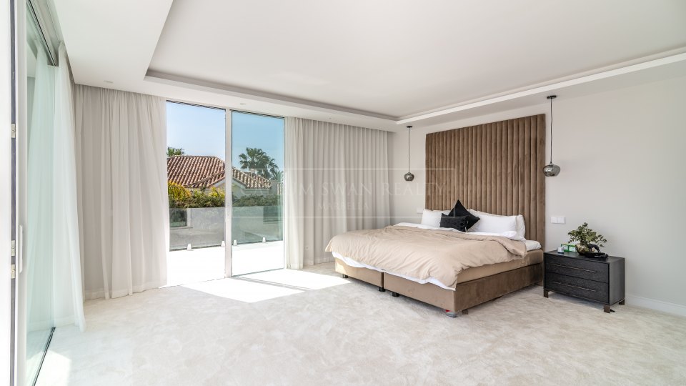 Nueva Andalucia, Villa sofisticada con vistas al mar, a poca distancia de Puerto Banús