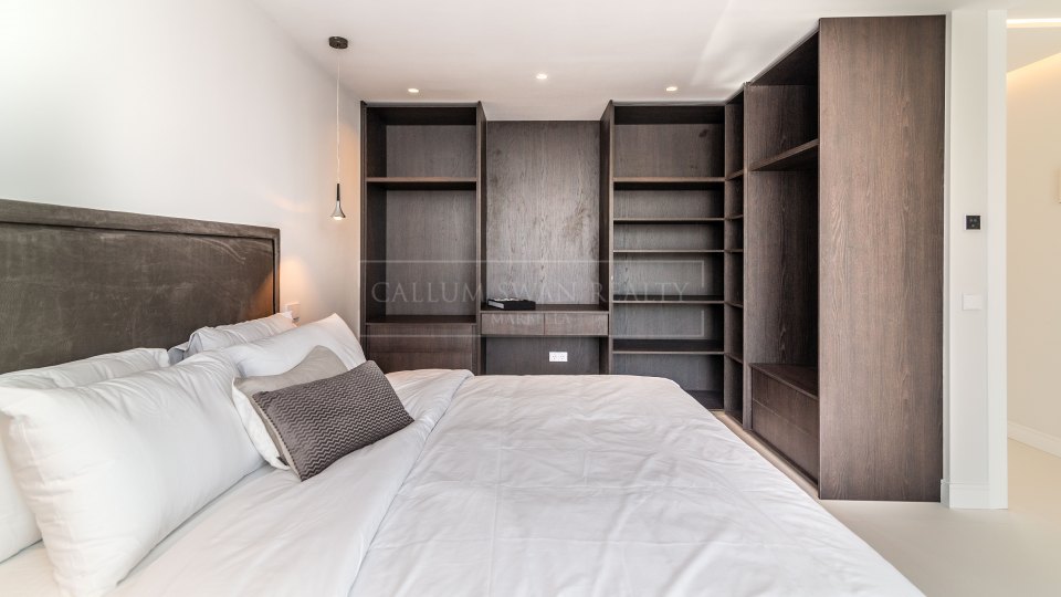 Nueva Andalucia, Villa sofisticada con vistas al mar, a poca distancia de Puerto Banús