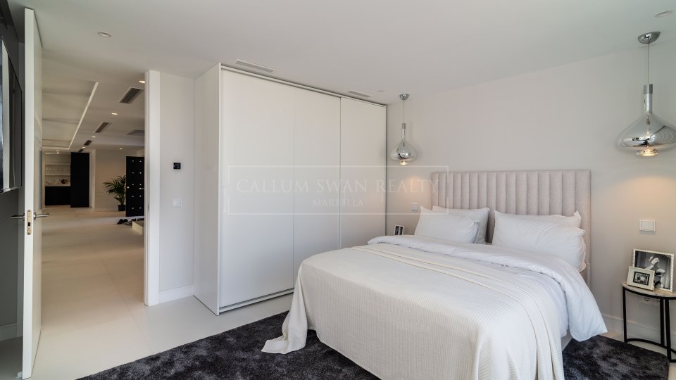 Nueva Andalucia, Villa sofisticada con vistas al mar, a poca distancia de Puerto Banús