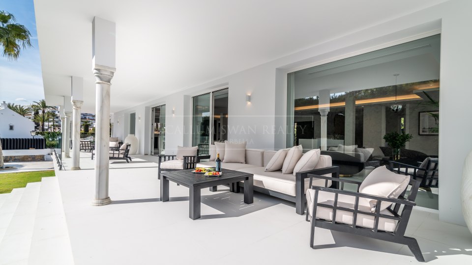 Nueva Andalucia, Villa sofisticada con vistas al mar, a poca distancia de Puerto Banús