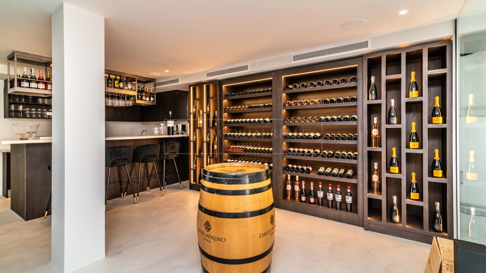 Nueva Andalucia, Villa sofisticada con vistas al mar, a poca distancia de Puerto Banús