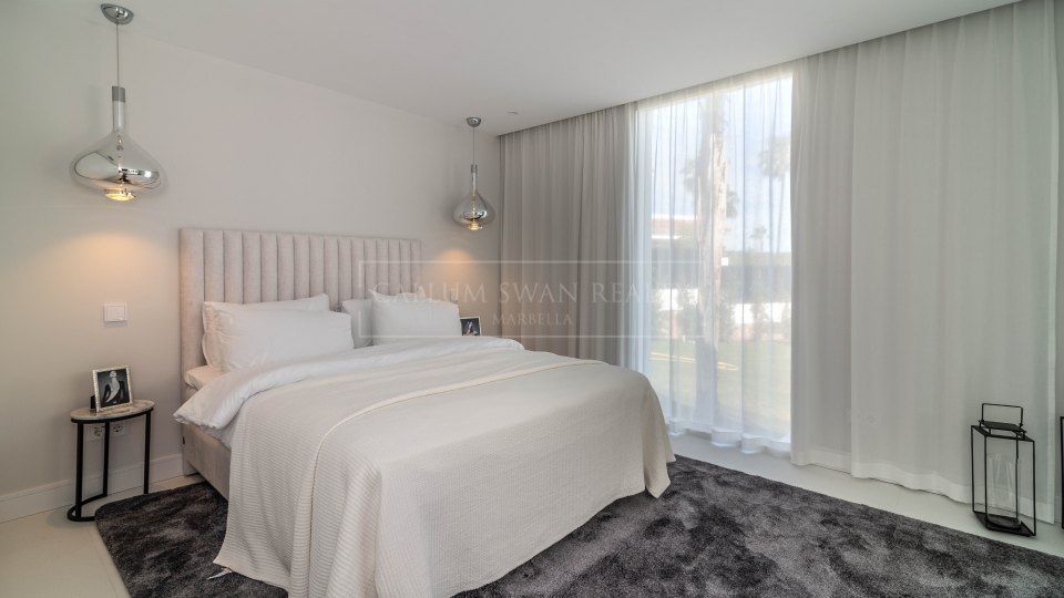 Nueva Andalucia, Villa sofisticada con vistas al mar, a poca distancia de Puerto Banús