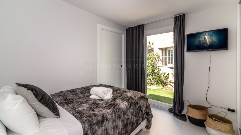 Nueva Andalucia, Villa sofisticada con vistas al mar, a poca distancia de Puerto Banús